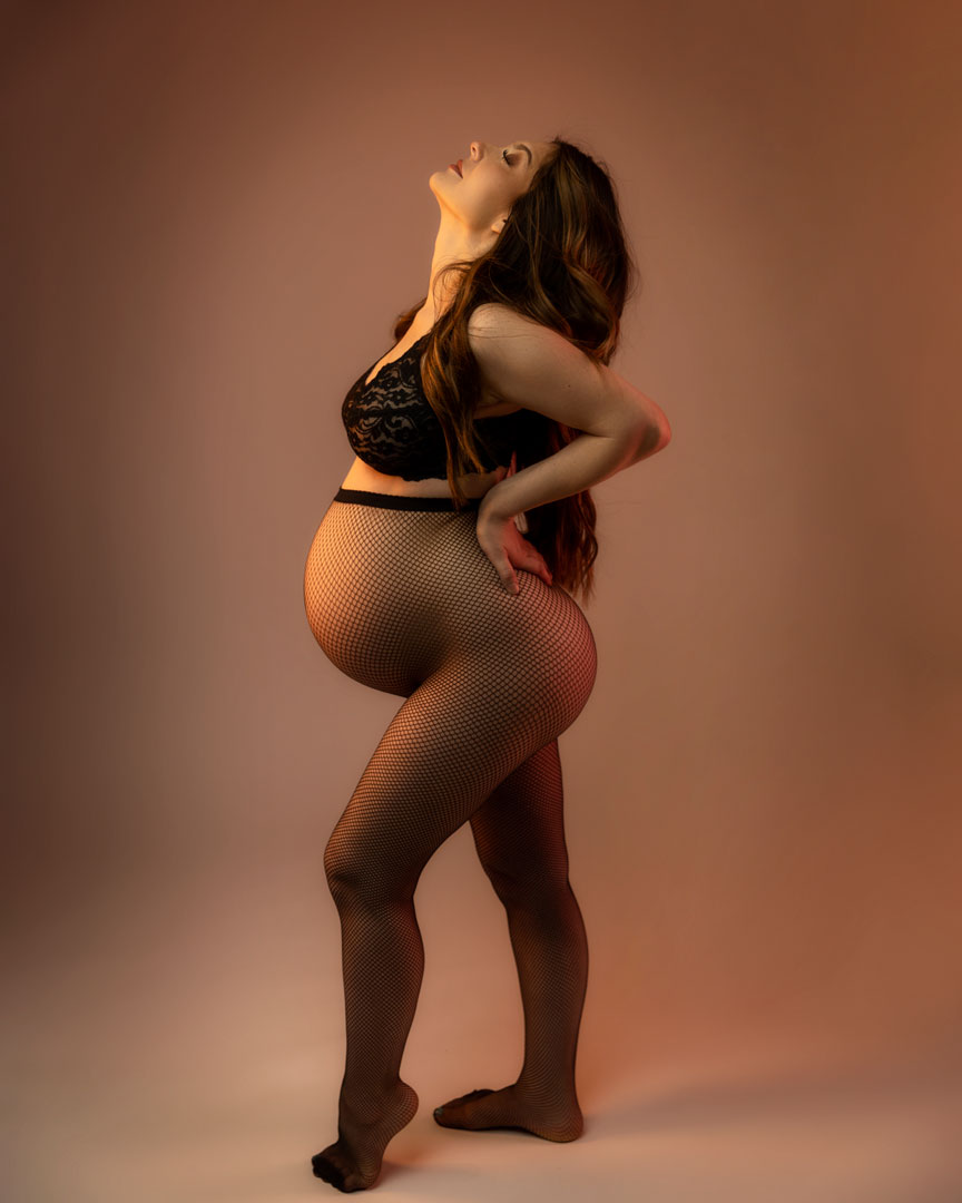 https://feliciasaundersphotography.com/wp-content/uploads/2023/07/Maternity-Photography-Henderson-Maternity-Photographer-Henderson-Maternity-Photography-Las-Vegas-Maternity-Photographer-Las-Vegas-Pregnancy-photography-Henderson-3.jpg